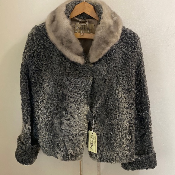 Vintage Holt Renfrew fur/wool coat - Picture 5 of 13